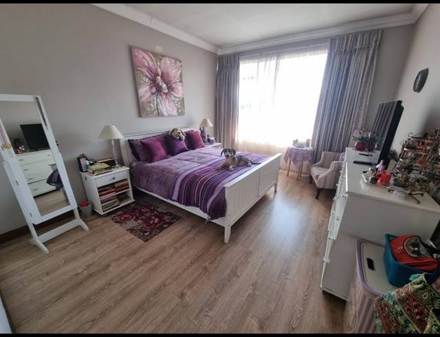 2 BEDROOM TOWNHOUSE FOR SALE IN NEW REDRUTH